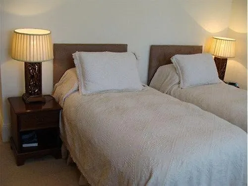 Badger Towers Bed & Breakfast Cheltenham