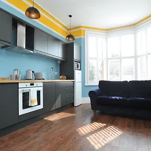 Beechurst Serviced Appartement